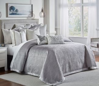 Amani Grey King Quilt Set