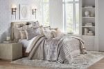 Prato Queen Beige Quilt Set