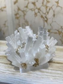 Home Decor Leah Selenite Vase